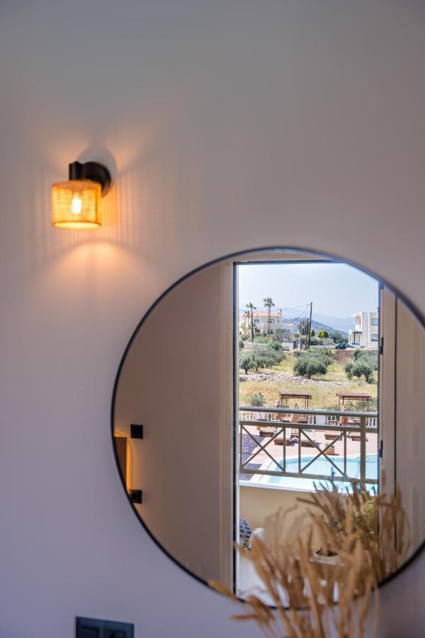 Notos Heights Hotel & Suites Malia Eksteriør billede